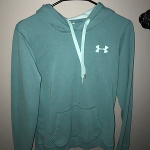 Under Armour Sweatshirt